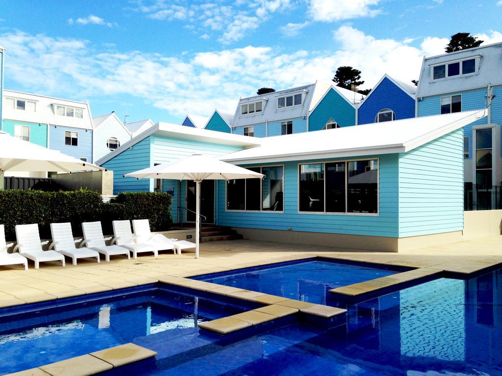 Lady Bay 4*