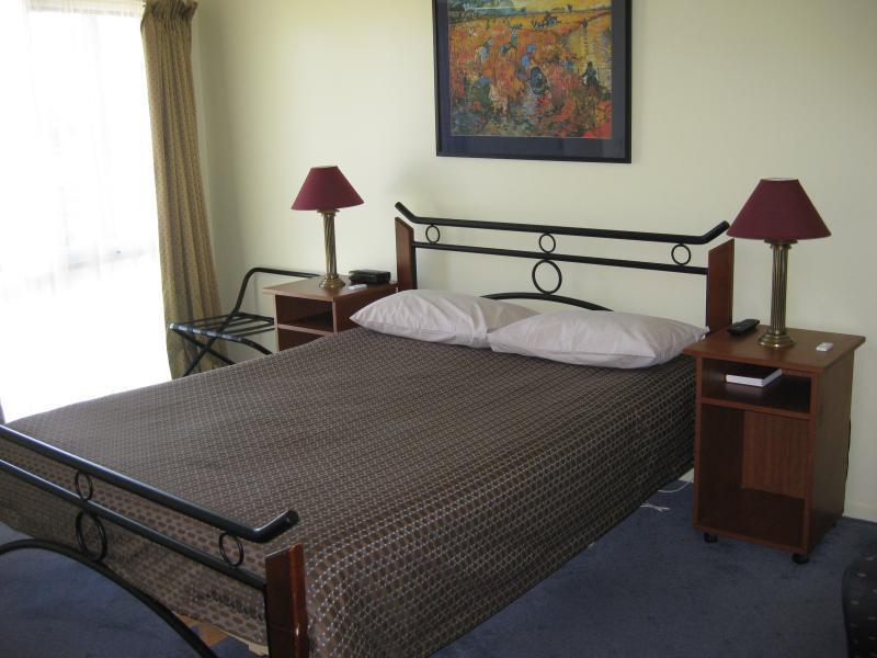 Motel Eight Spence