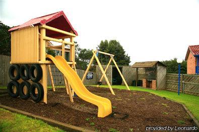 Blue Whale Motor & 3* Warrnambool