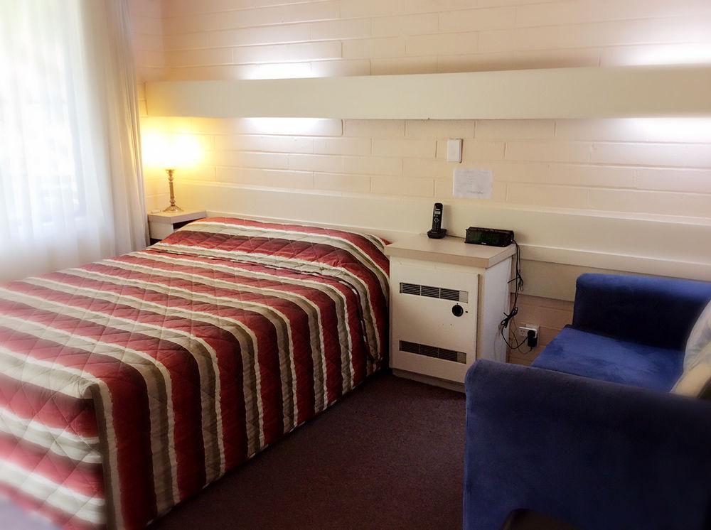 Mahogany Motel 3*