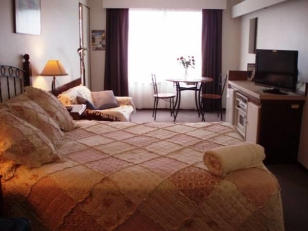 Mahogany Motel 3*