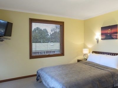 Western Colonial Village 3* Warrnambool