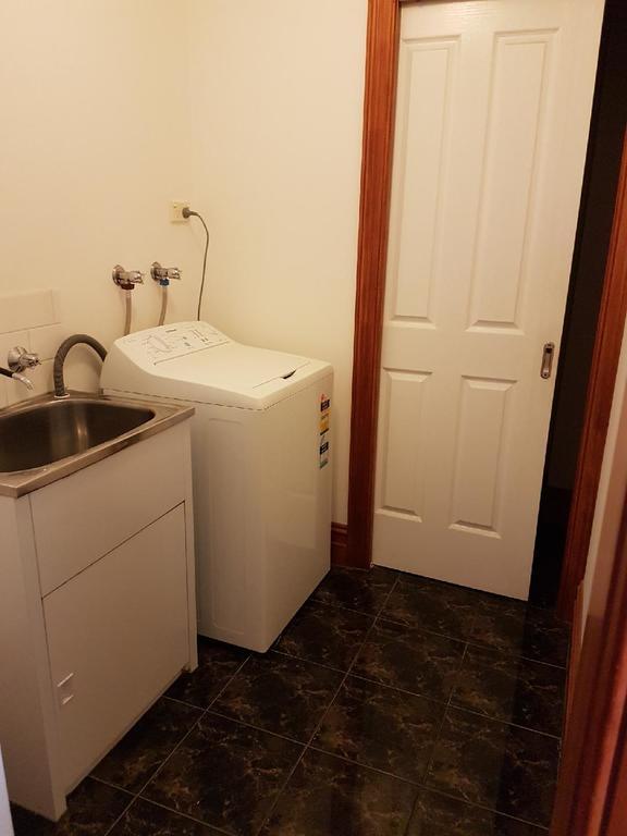 King Street Apartment *