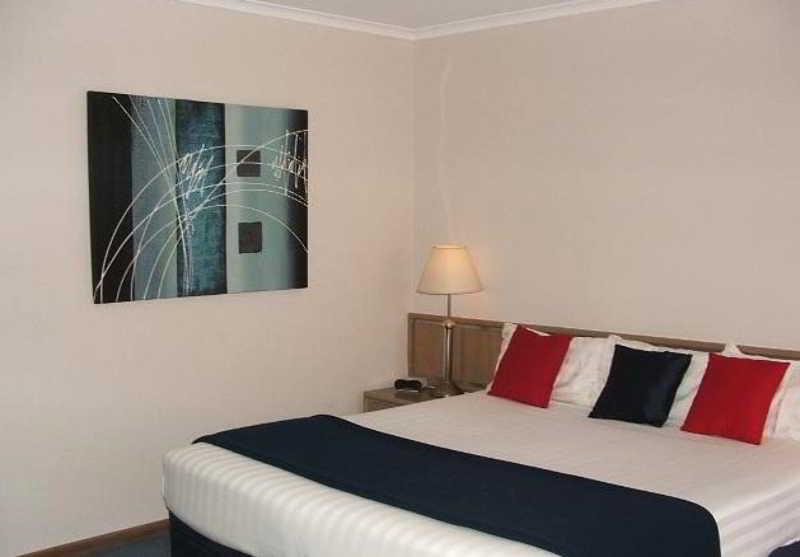 Hotel Mid