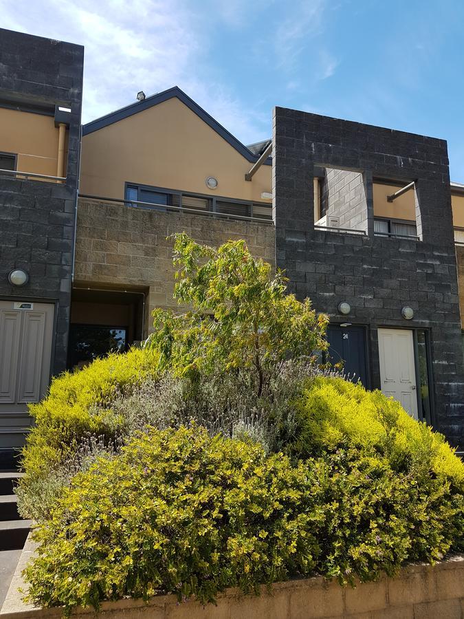 Gilles St Apartments Holiday home