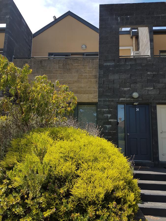Gilles St Apartments Warrnambool