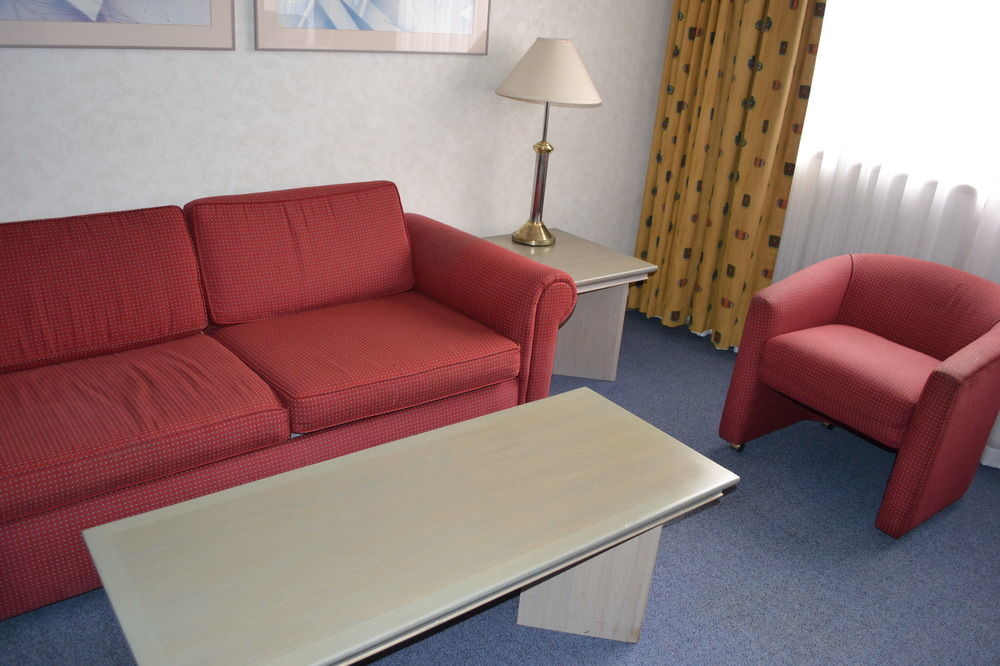 Mid Hotel 4*