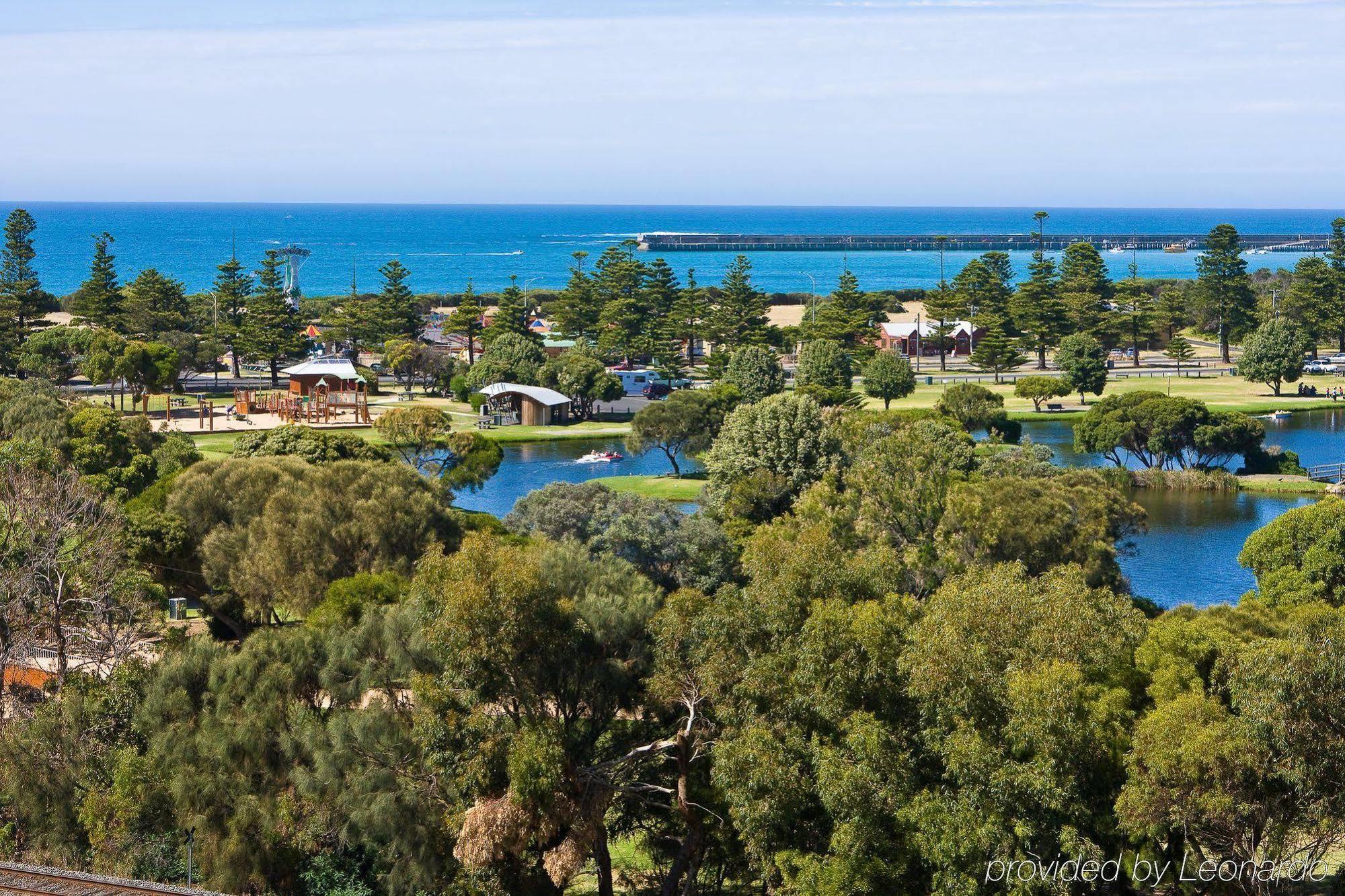 Mid 4* Warrnambool