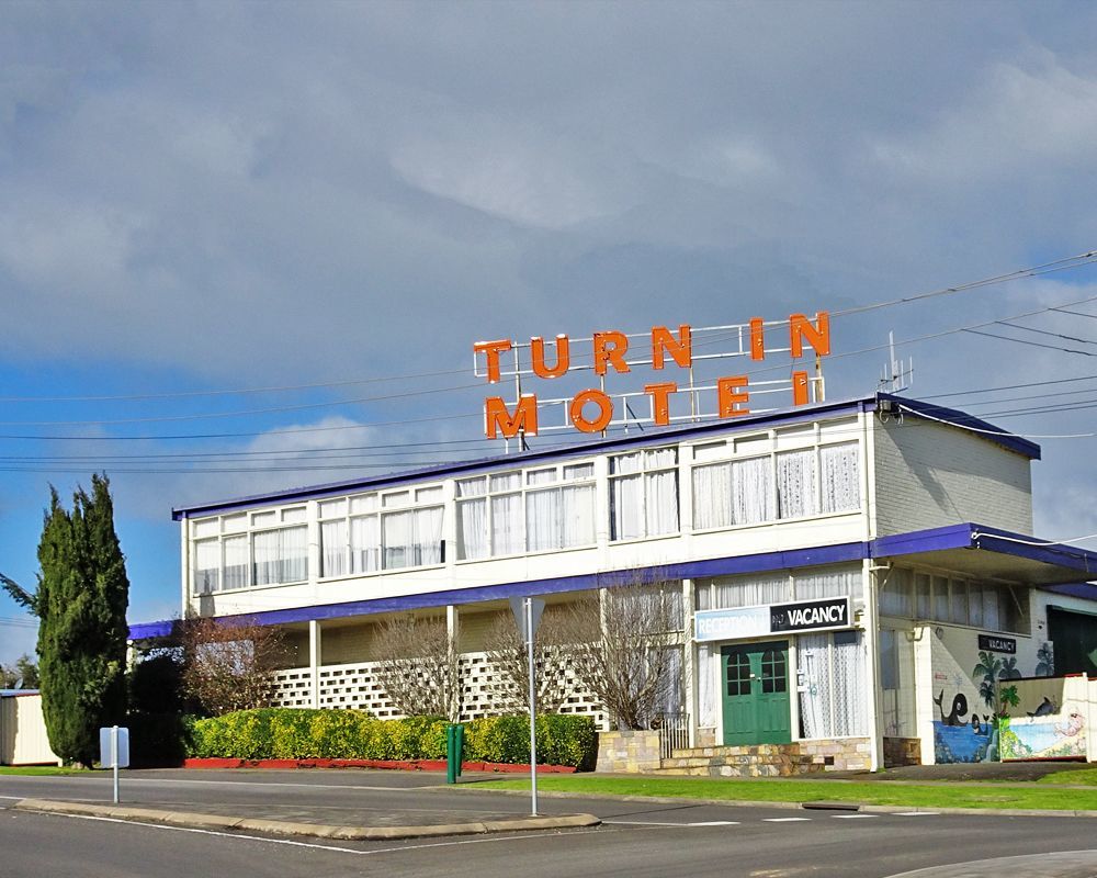 Motel Turn-in 3*