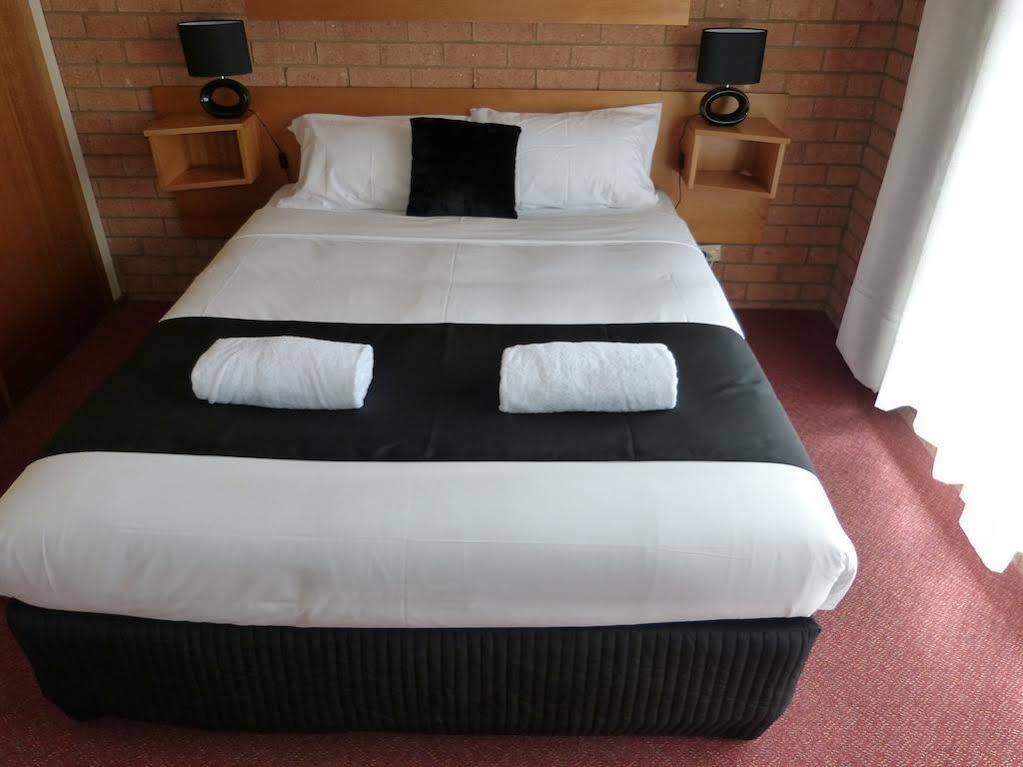Aparthotel Blue Whale Motor &