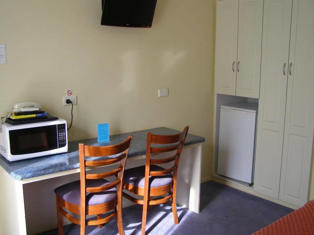 Motel Eight Spence