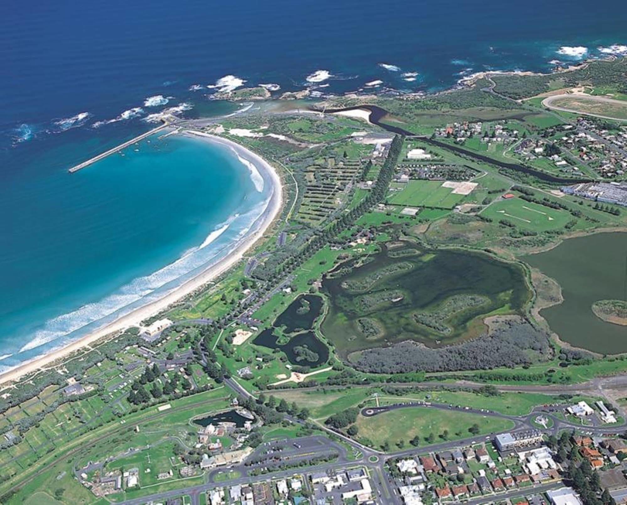 Surfside 3*