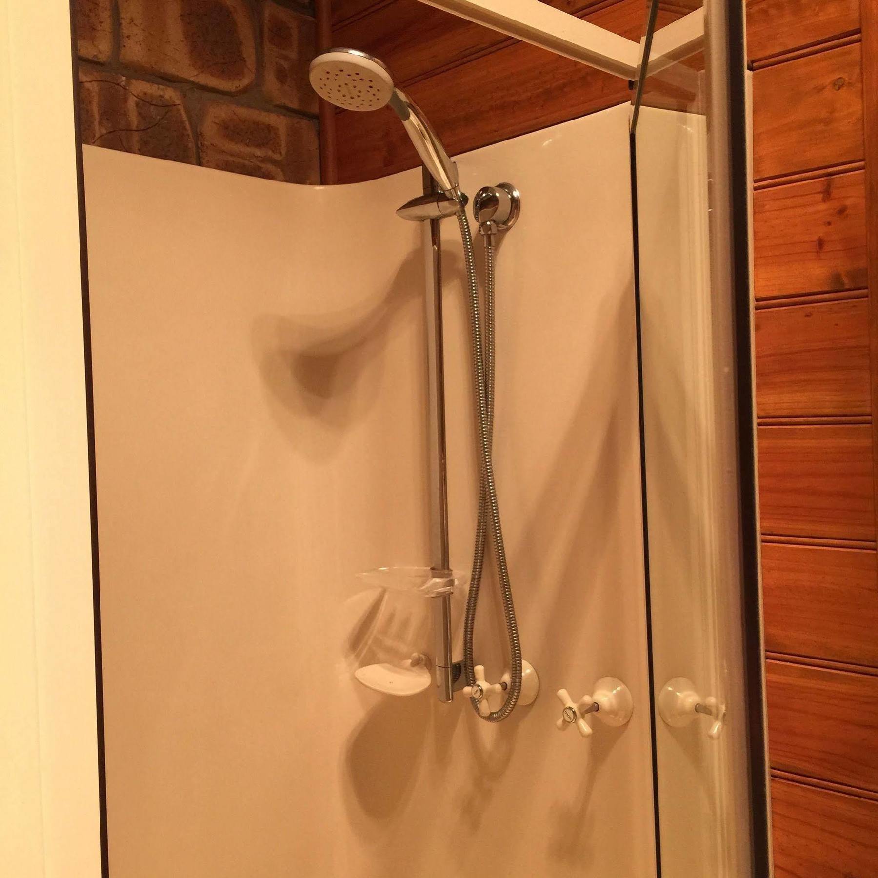 Farmhouse Flat 3*
