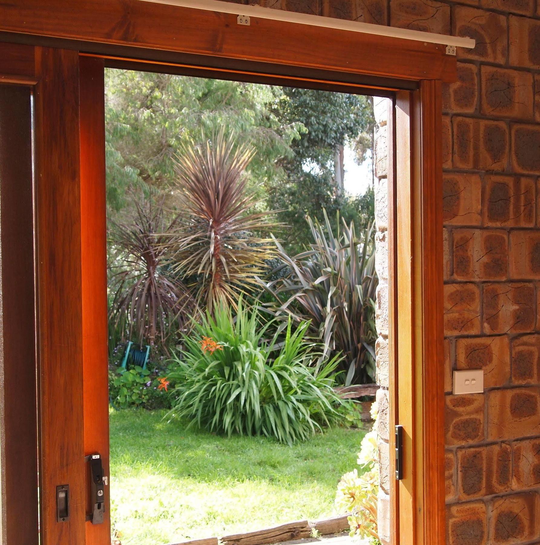 Farmhouse Flat Hotel 3*