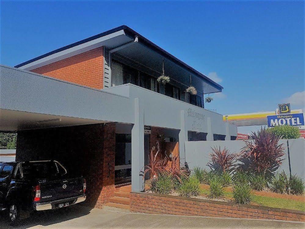 Mahogany 3* Warrnambool