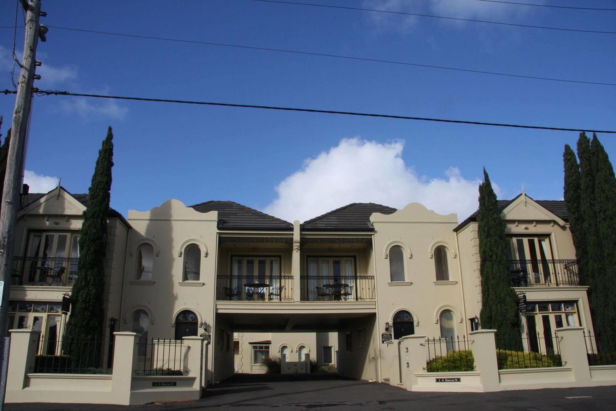 Banyan Place 4* Warrnambool