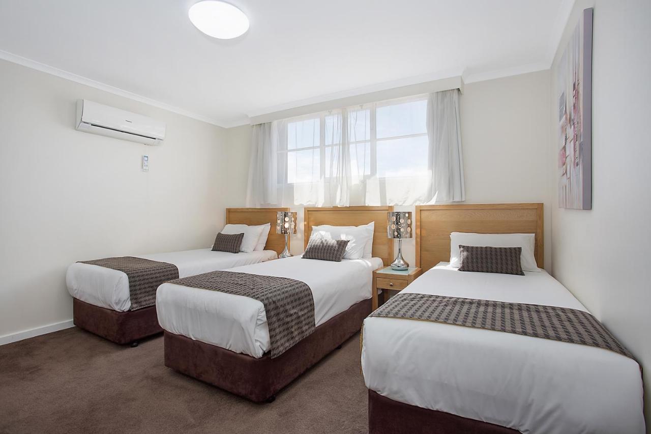 Mid Hotel Warrnambool