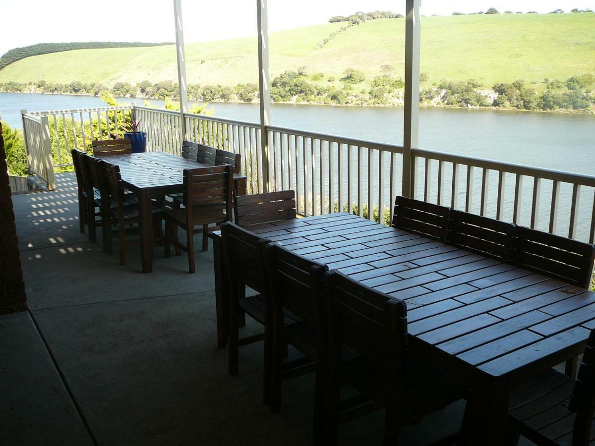 Riverview Heights Holiday home