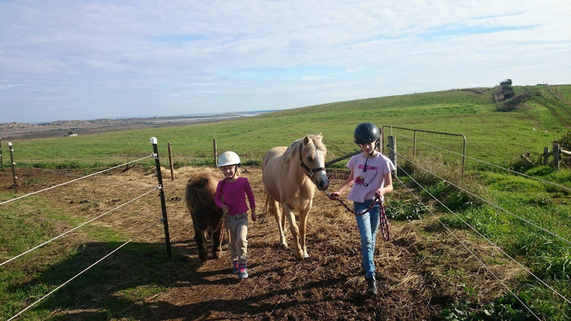 High View Family * Warrnambool
