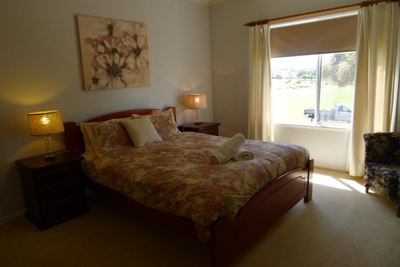 Holiday home Beachpoint Warrnambool
