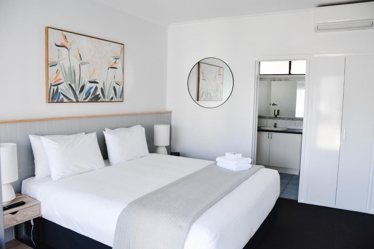 Motel Eight Spence