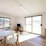 Lil Greenviews, Studio Room With Queen Bed