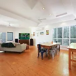 3 Bdrm House In Cbd Sleeps 6