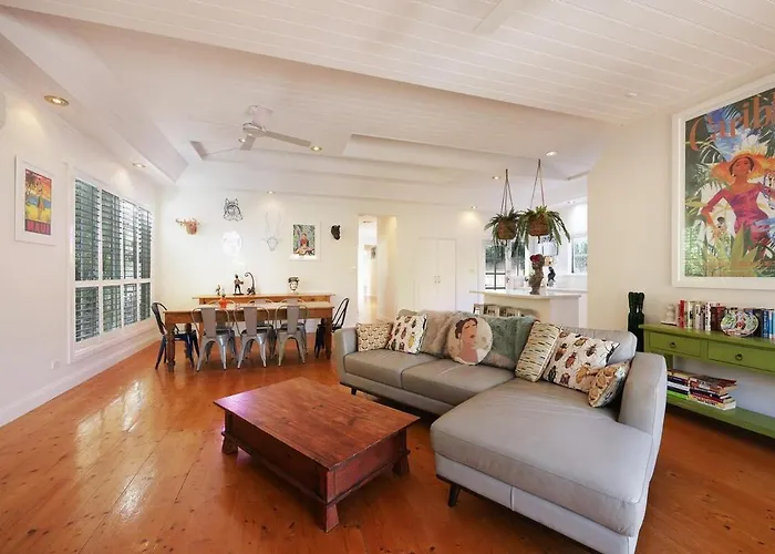 3 Bdrm House In Cbd Sleeps 6