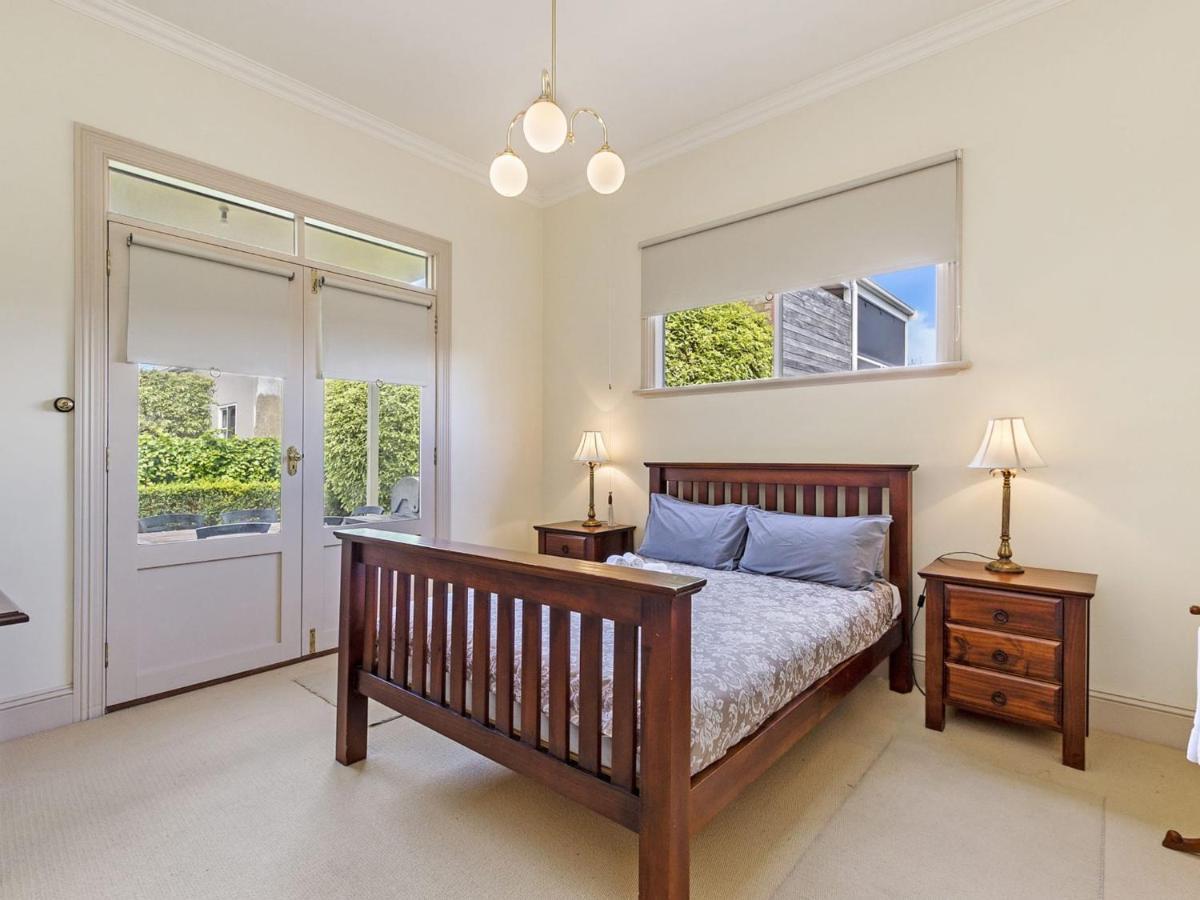 Fairholme Townhouse * Warrnambool