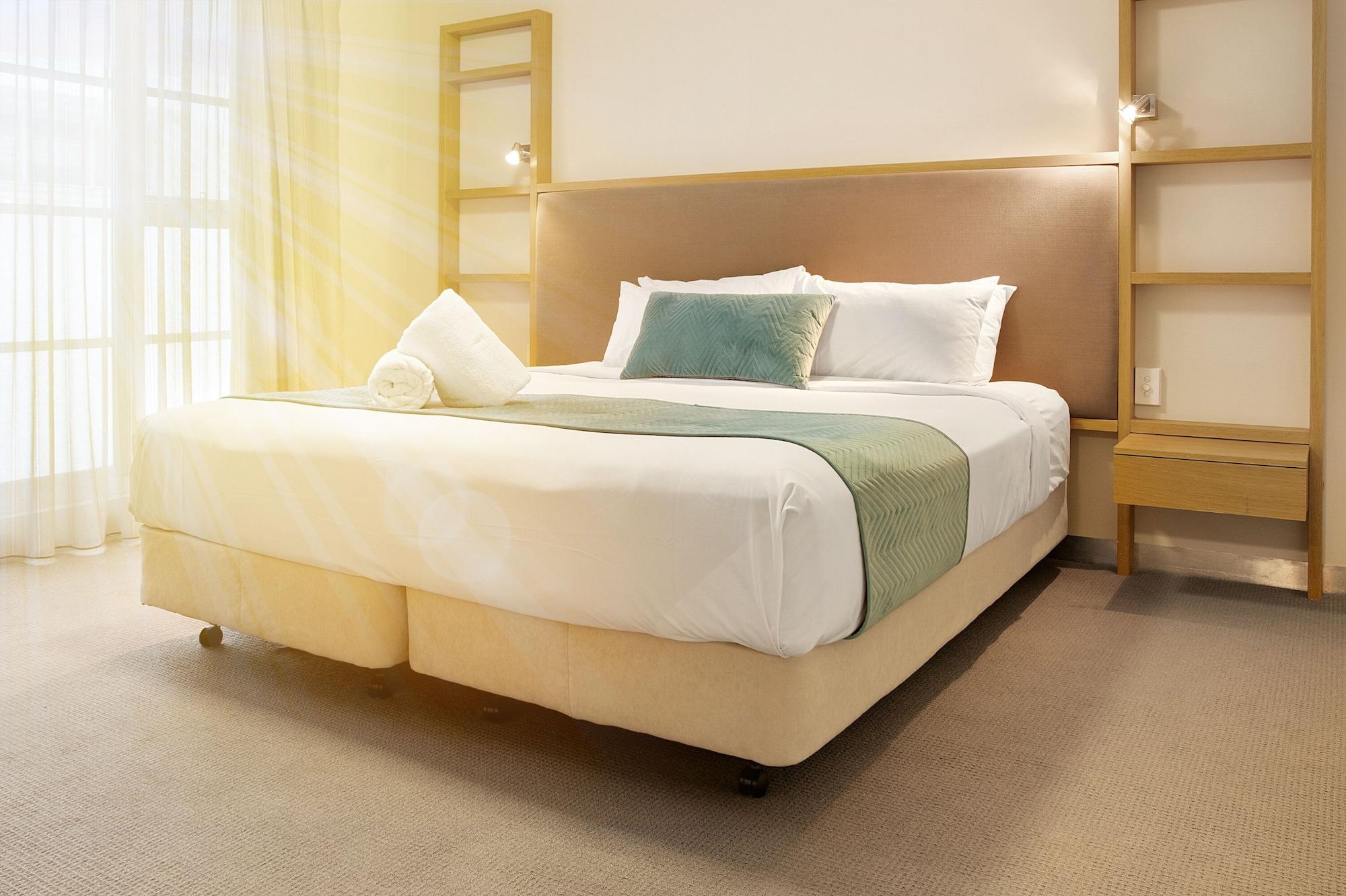 Deep Blue & Hot Springs Hotel Warrnambool