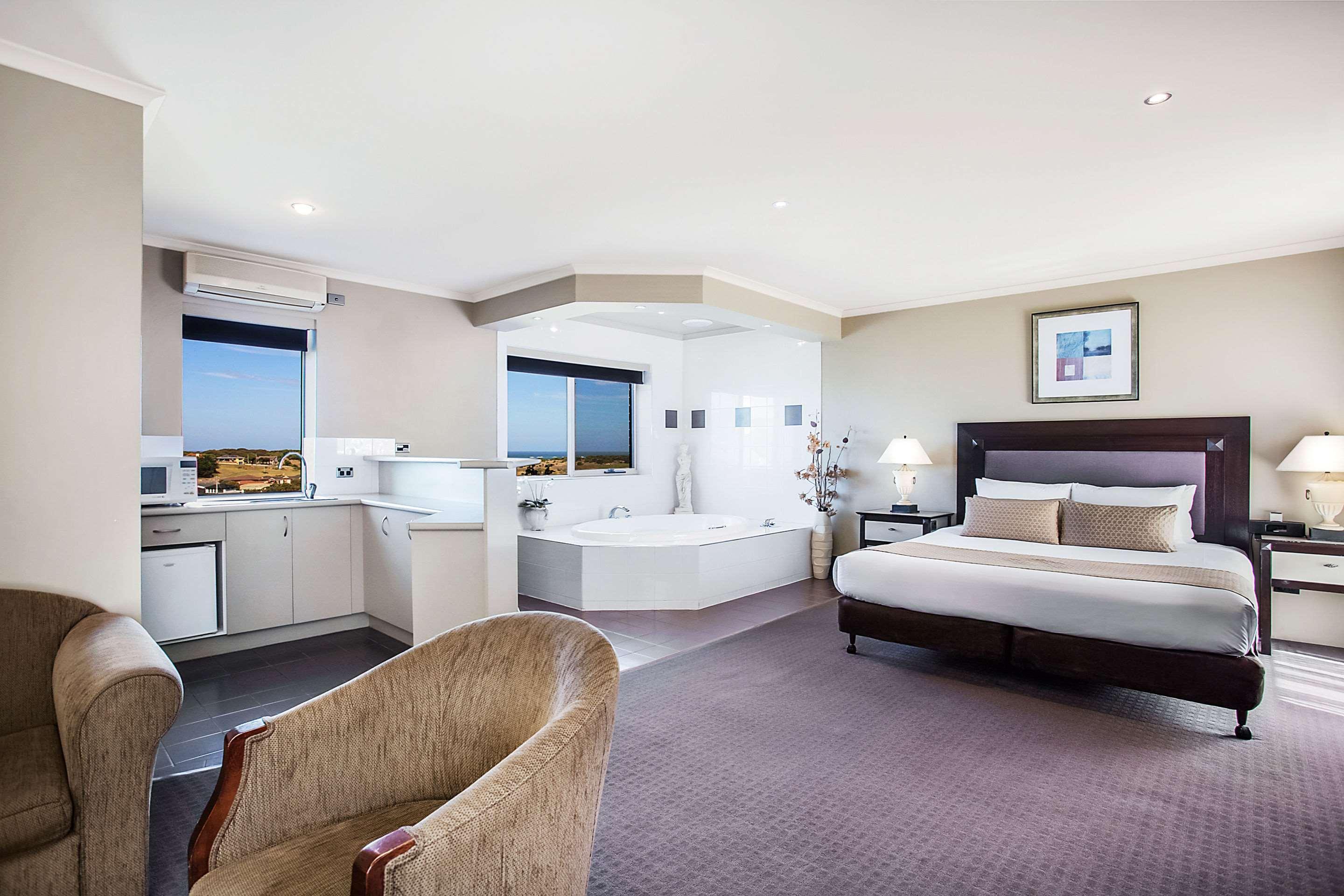 Comfort On Raglan Inn Warrnambool