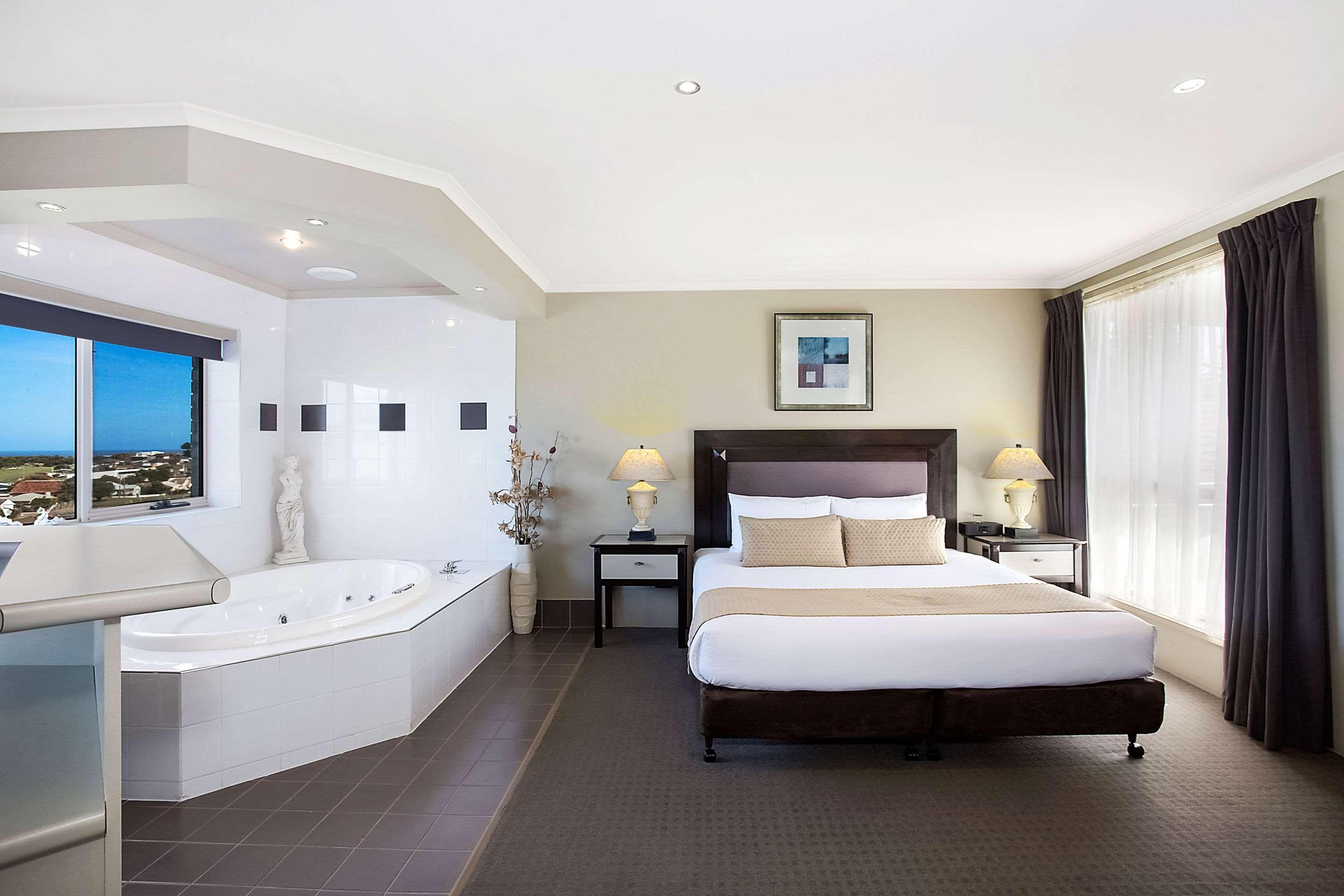 Comfort On Raglan Inn Warrnambool
