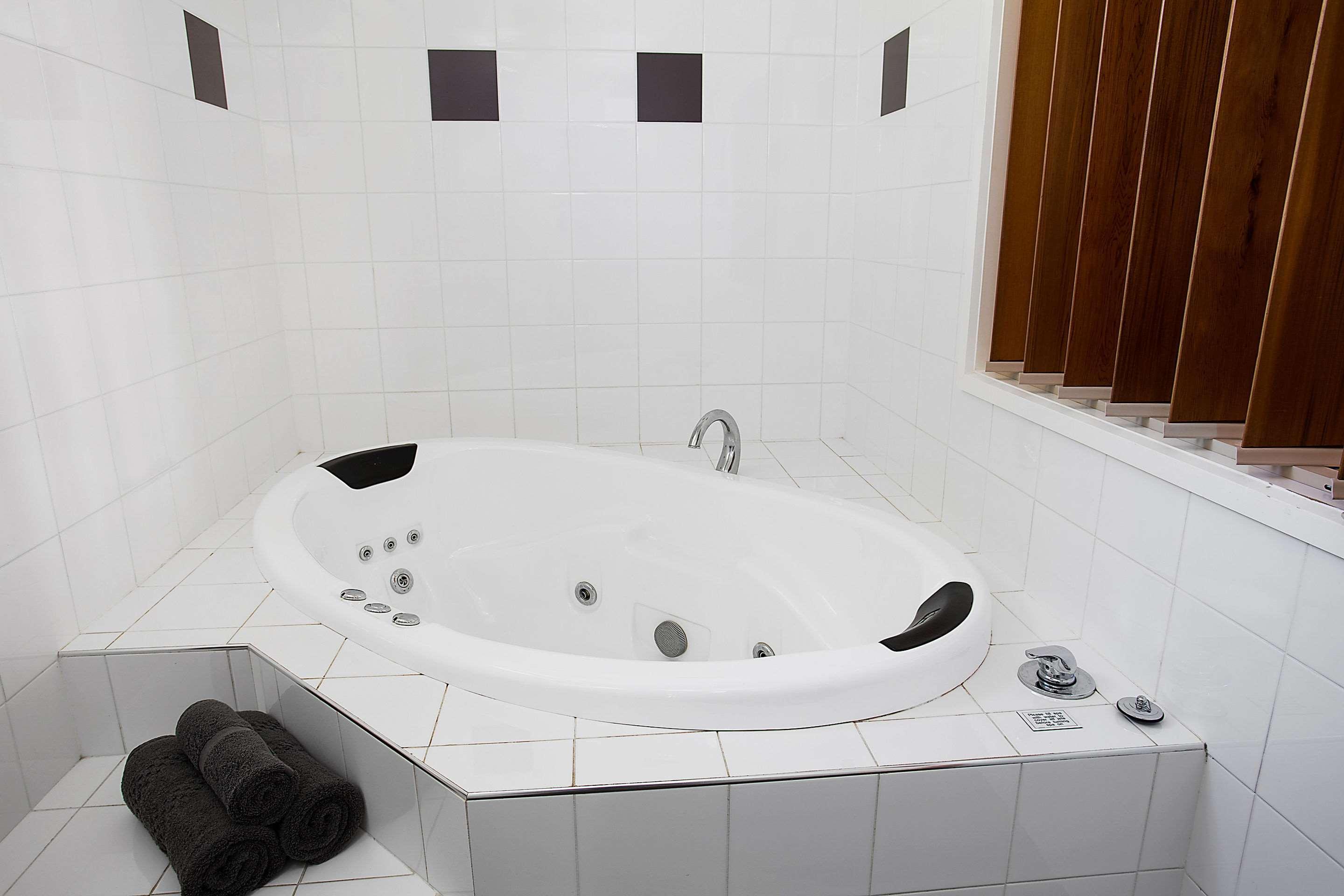 Comfort On Raglan Inn Warrnambool