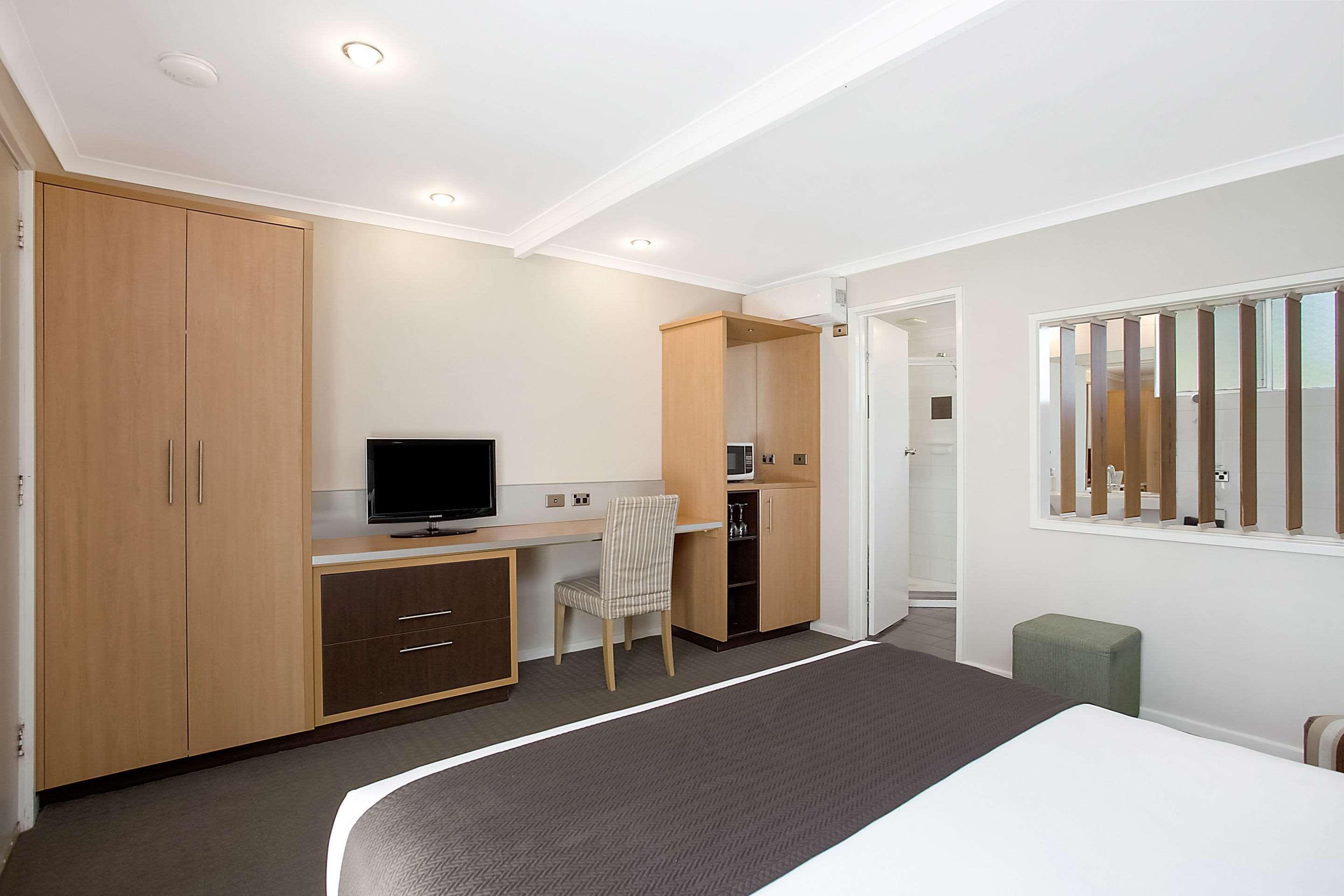 Comfort On Raglan Inn