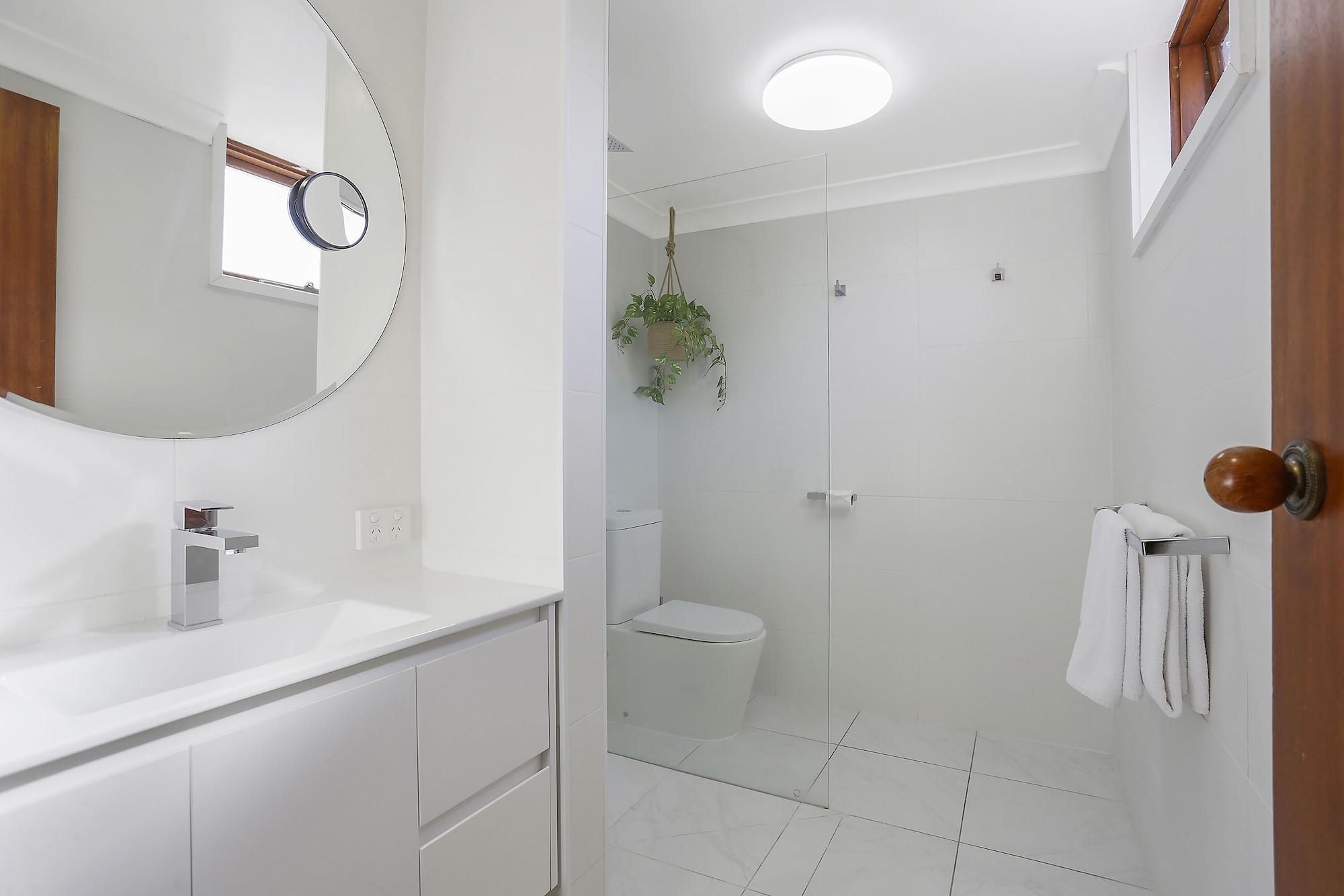 Motel Waves And Warrnambool