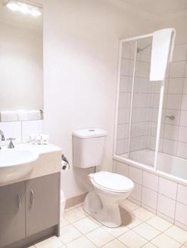 Quest Aparthotel 4*