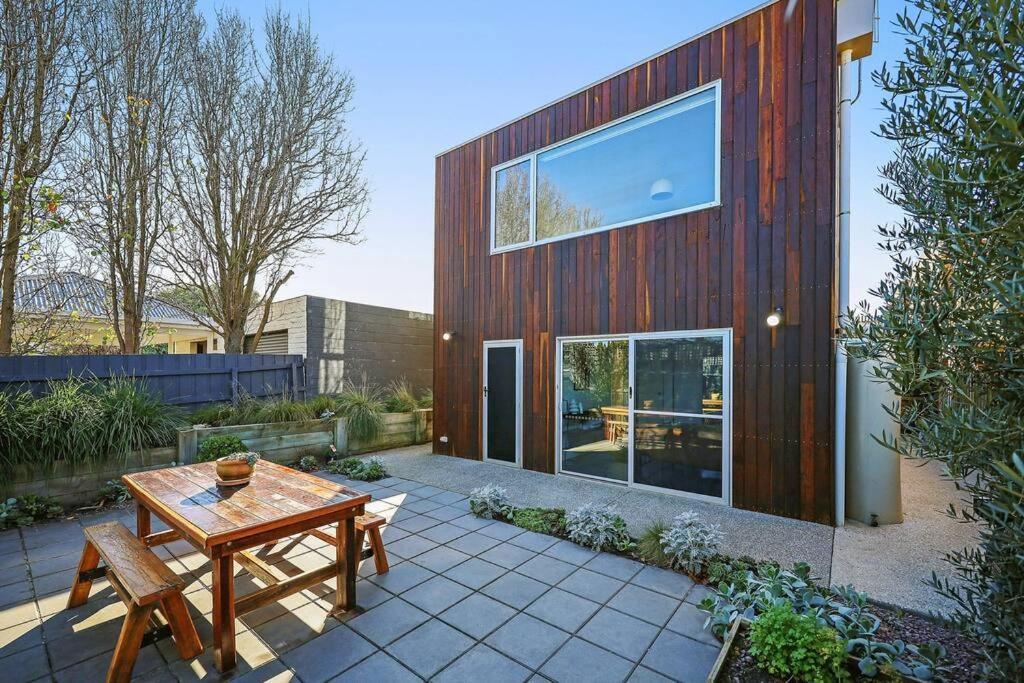 Holiday home Silver Ball Retreat Warrnambool
