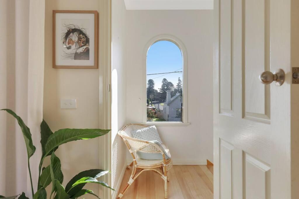 One Bedroom In Cbd Apartment *