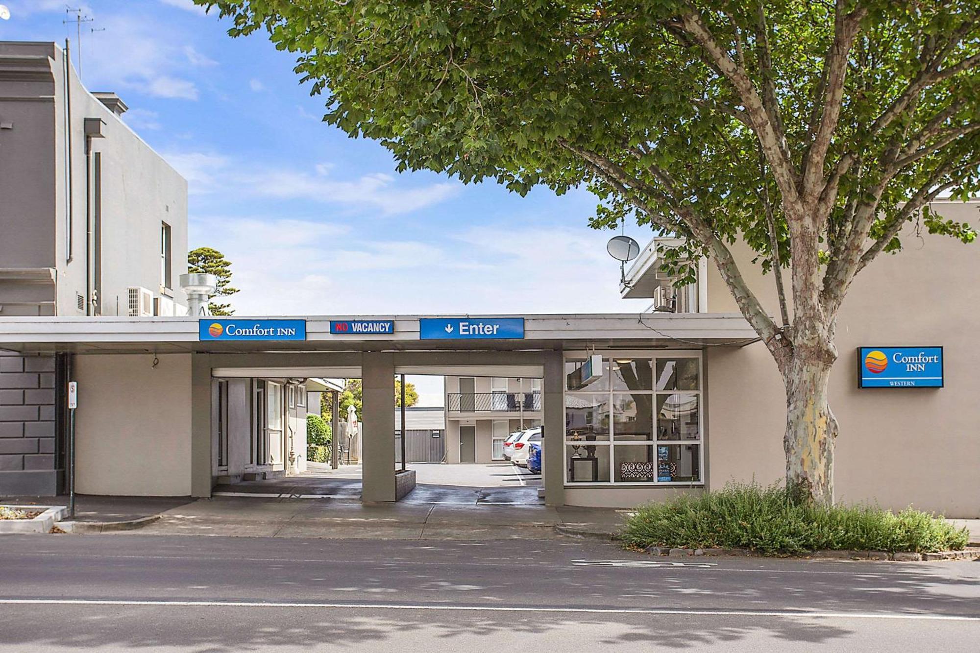 Comfort Western Motel