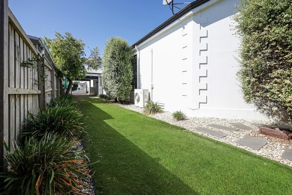 3 Bdrm House In Cbd Sleeps 6 Holiday home