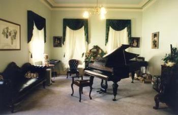 Merton Manor Exclusive