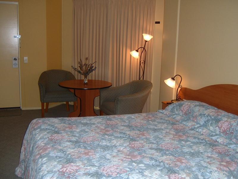 Motel Hopkins House &