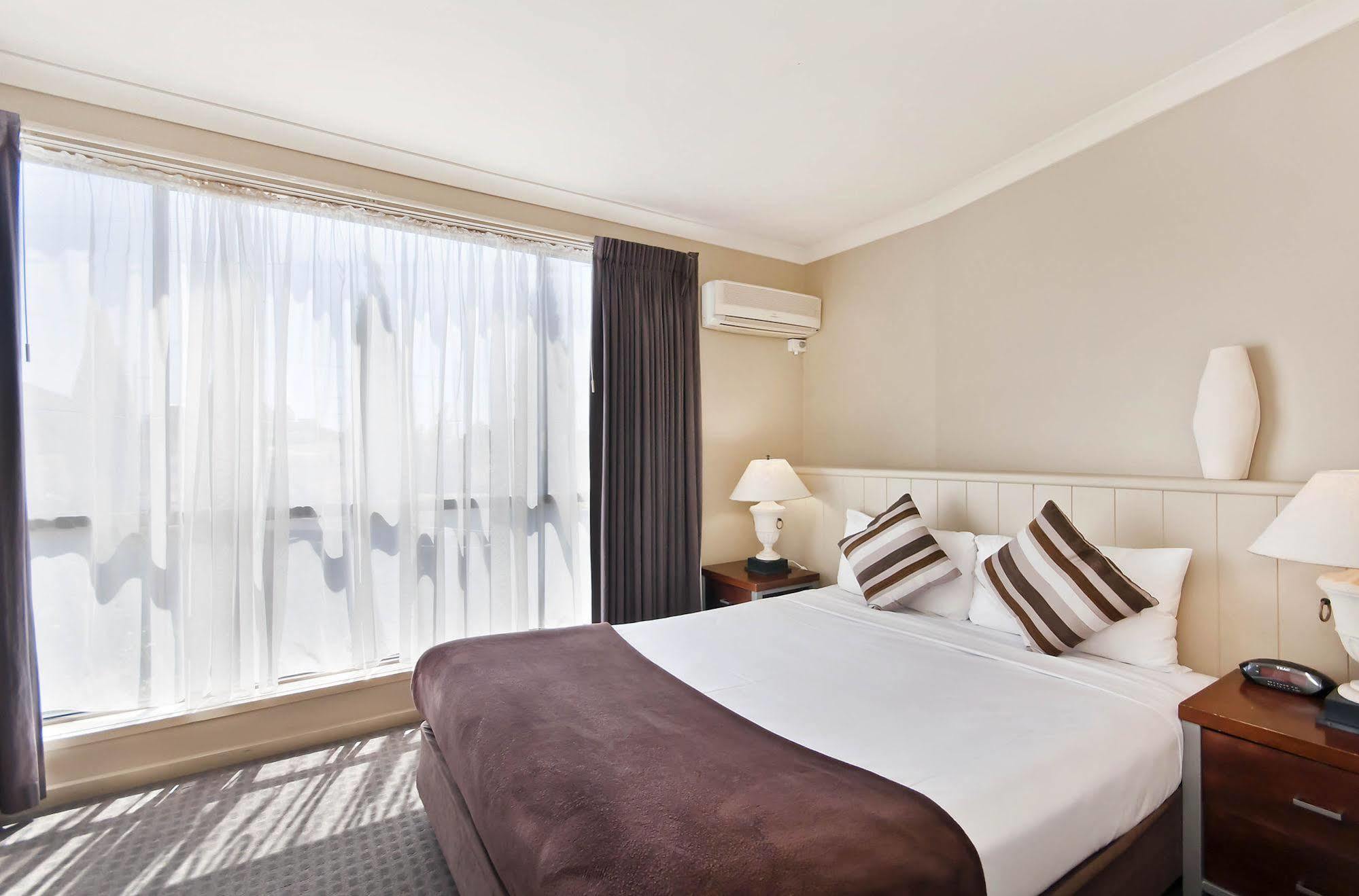 Inn Comfort On Raglan Warrnambool
