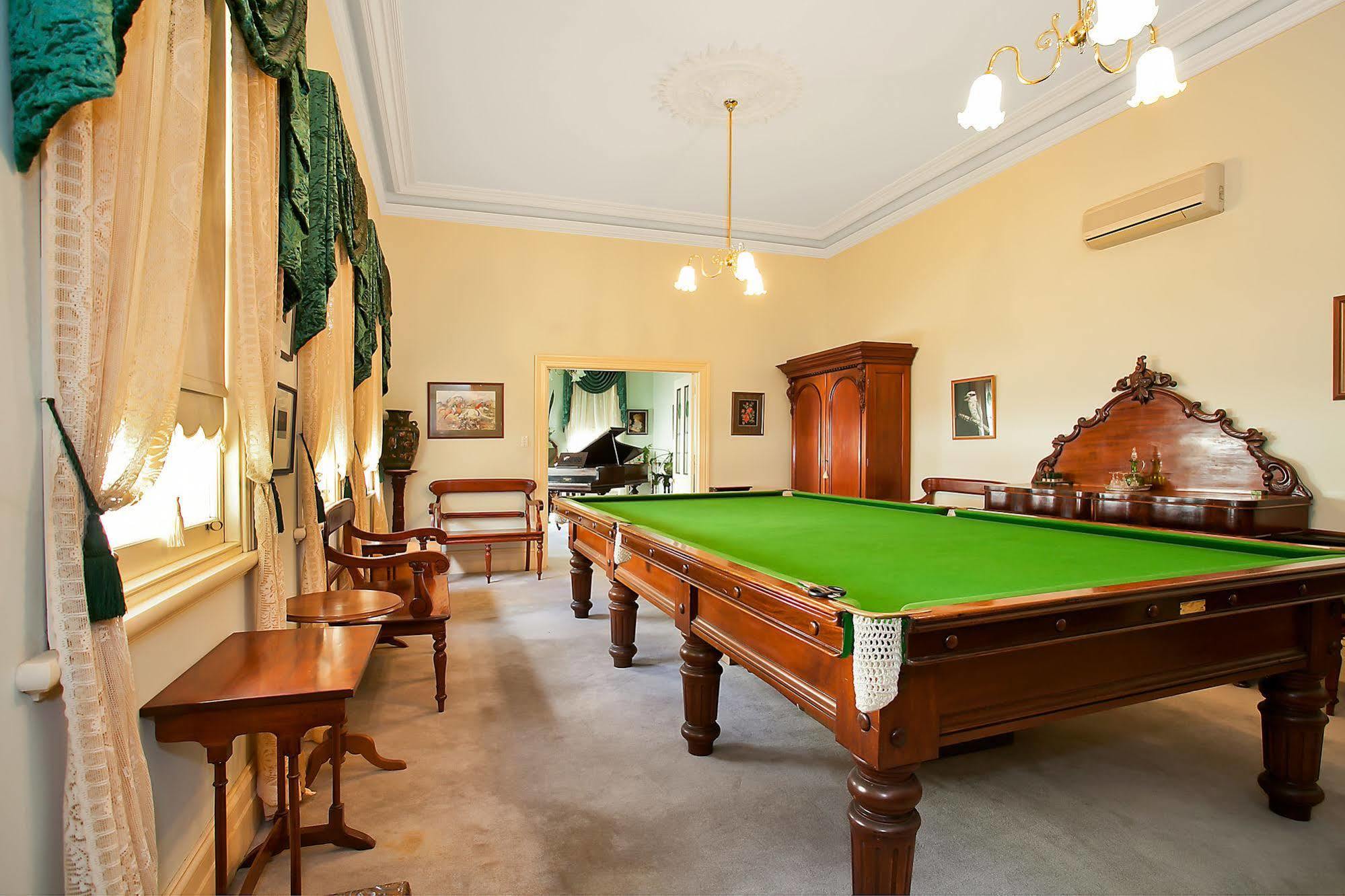 Merton Manor Exclusive Warrnambool