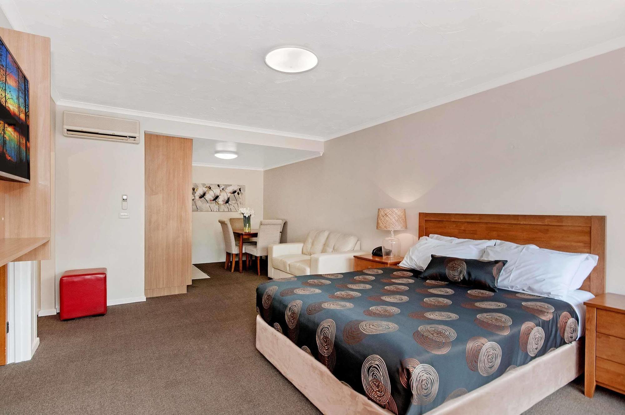 Motel Waves And Warrnambool