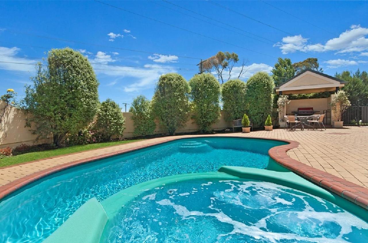 Hopkins House & Warrnambool
