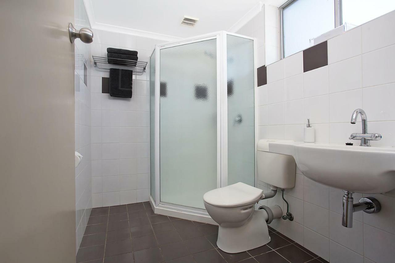 Comfort On Raglan Warrnambool
