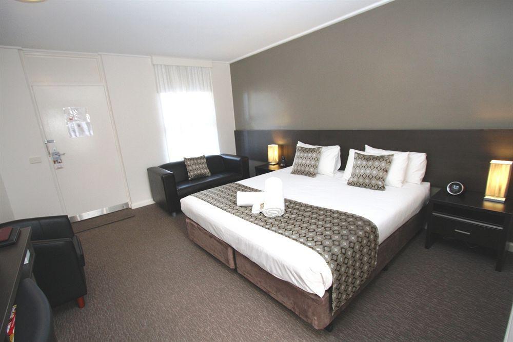 Comfort Western 4*